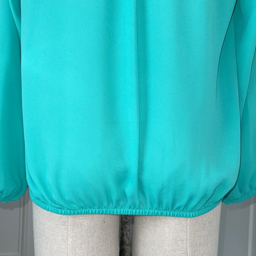 Chause Seafoam Green Long Sleeved Blouse Size Small - Picture 6 of 6